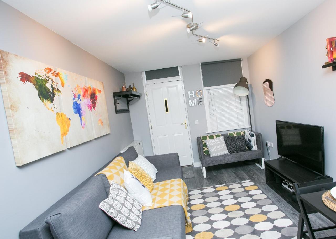Malone Place Apartment ベルファスト エクステリア 写真