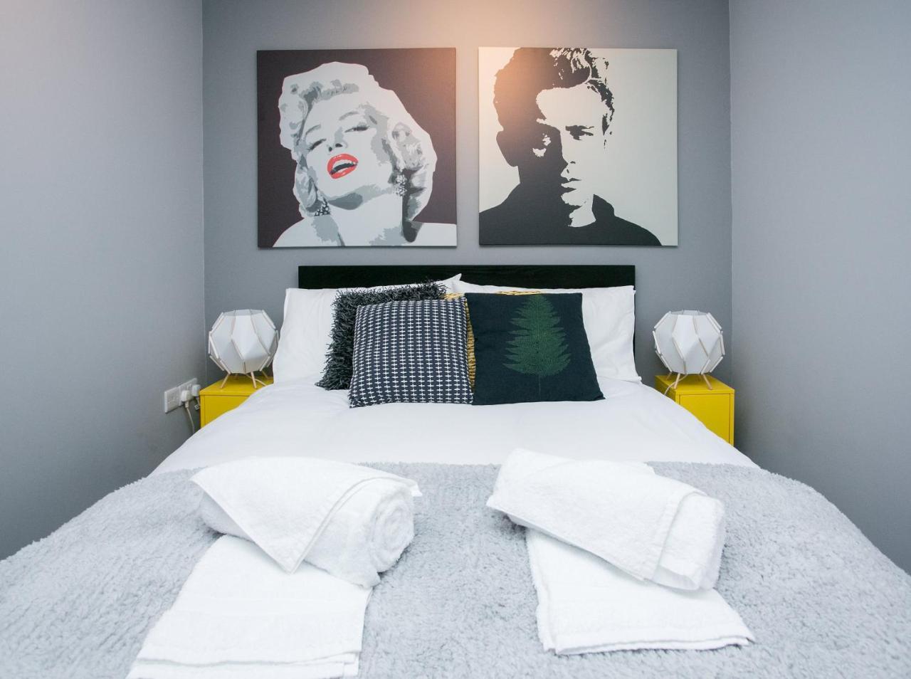 Malone Place Apartment ベルファスト エクステリア 写真
