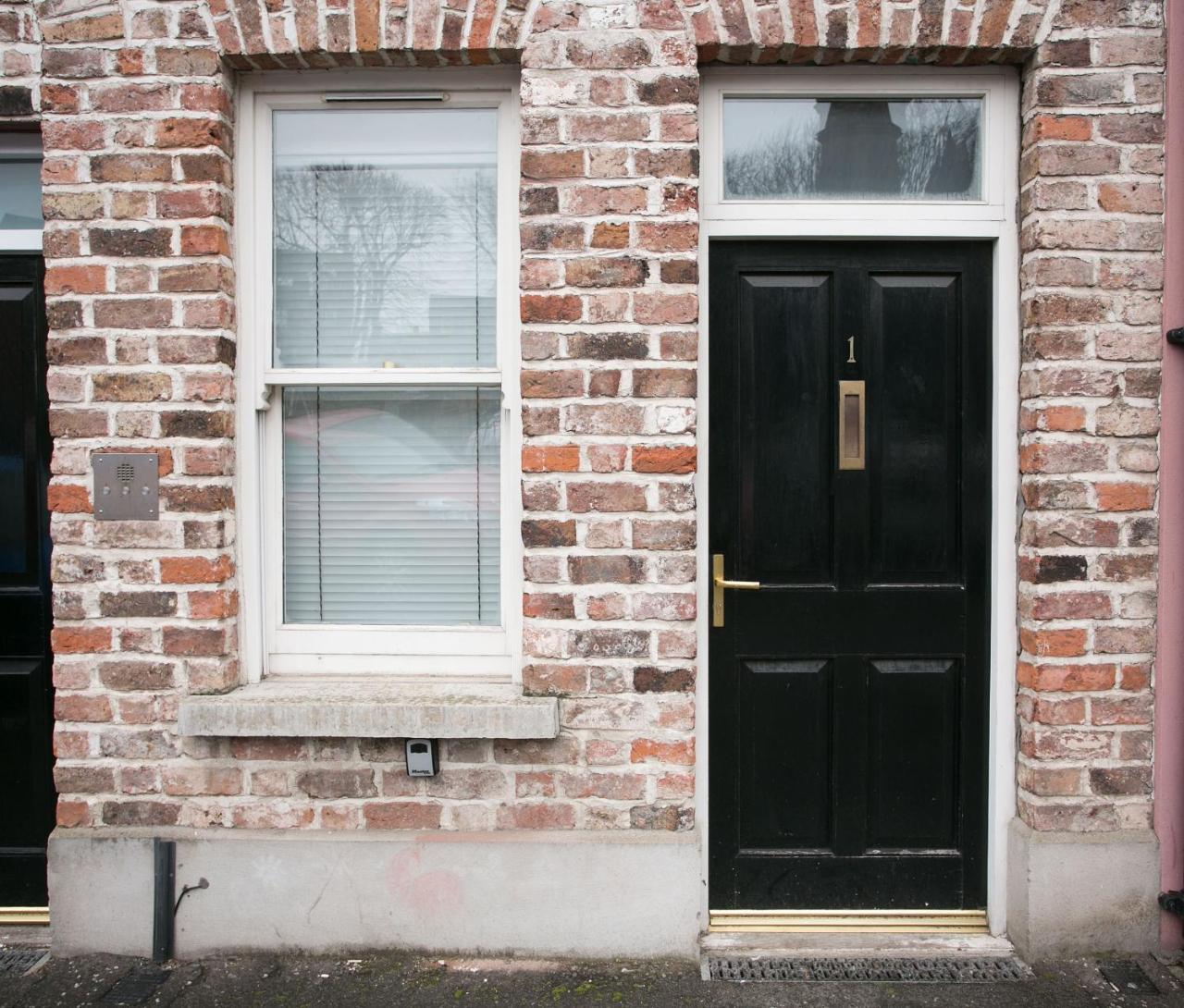 Malone Place Apartment ベルファスト エクステリア 写真