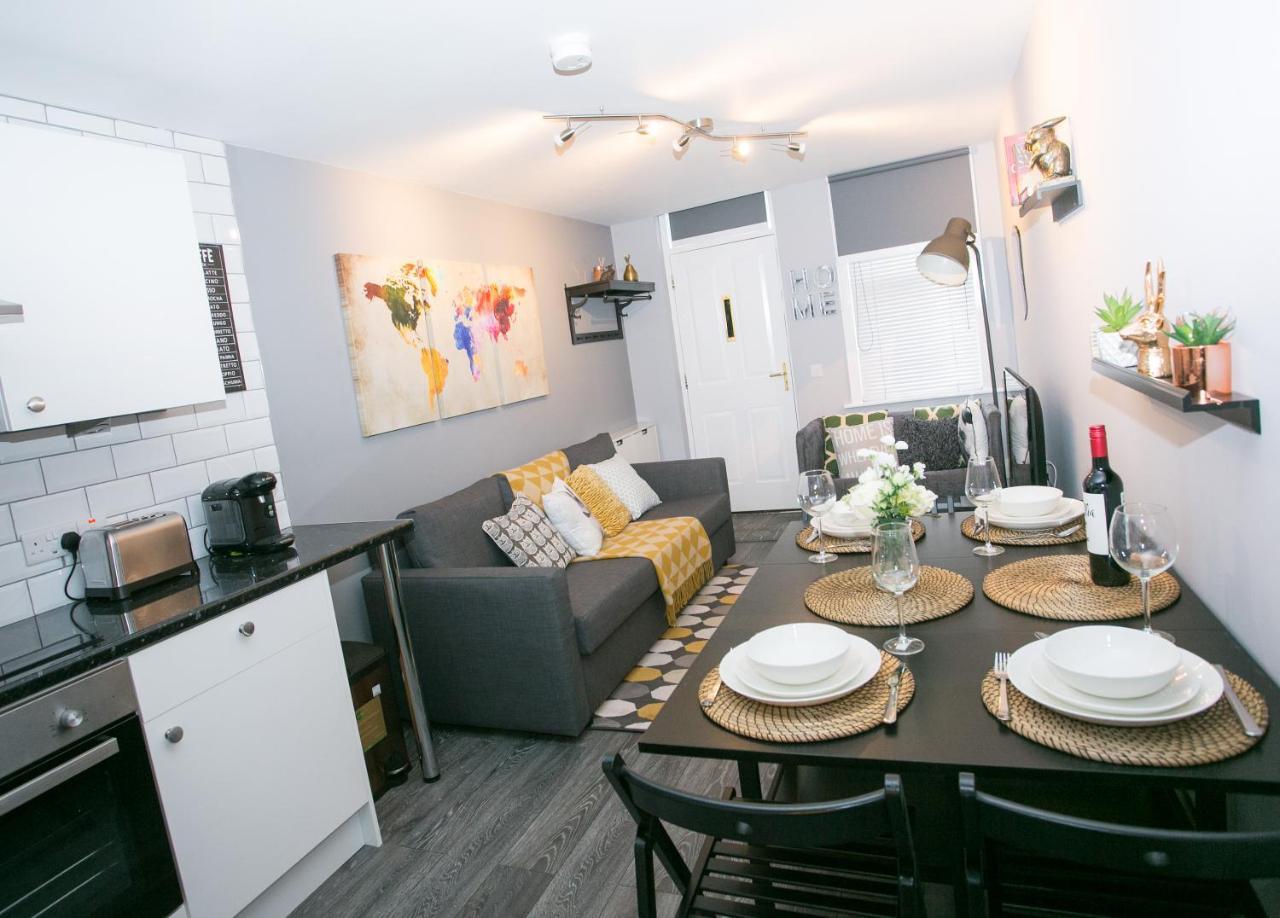 Malone Place Apartment ベルファスト エクステリア 写真